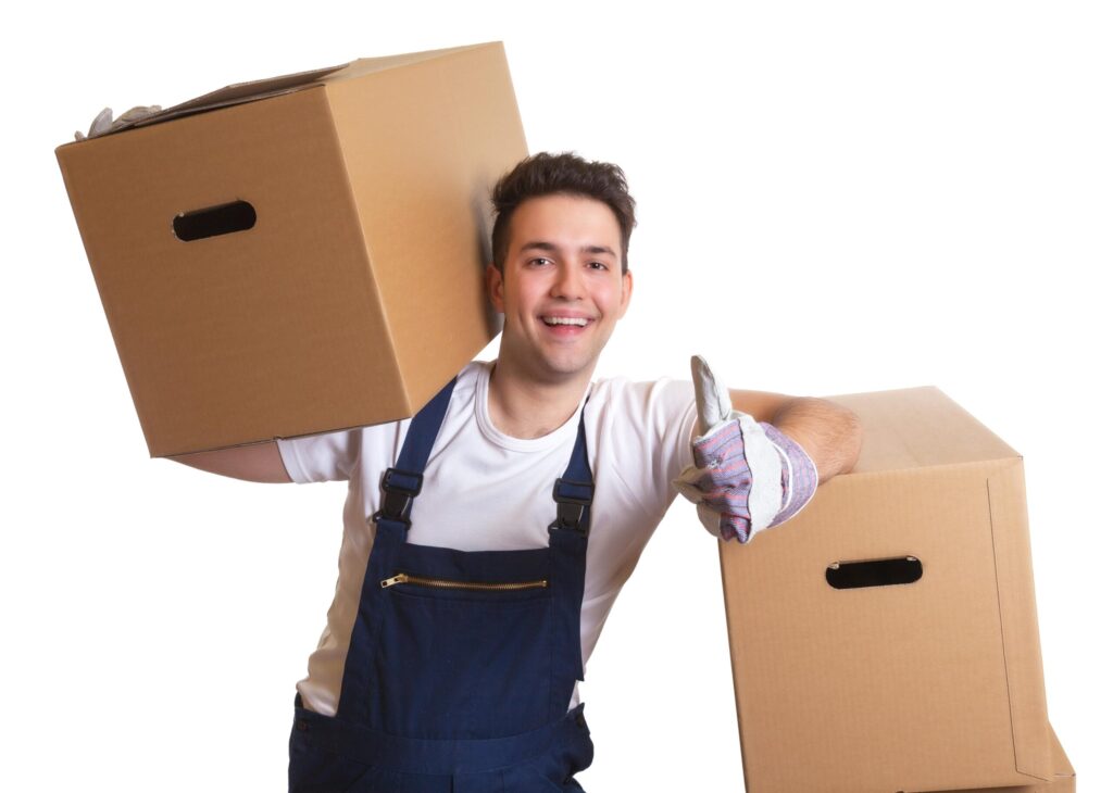 Fachkraft der Firma Eisenhammer beim Transport von Räumungsgut in Hattingen.